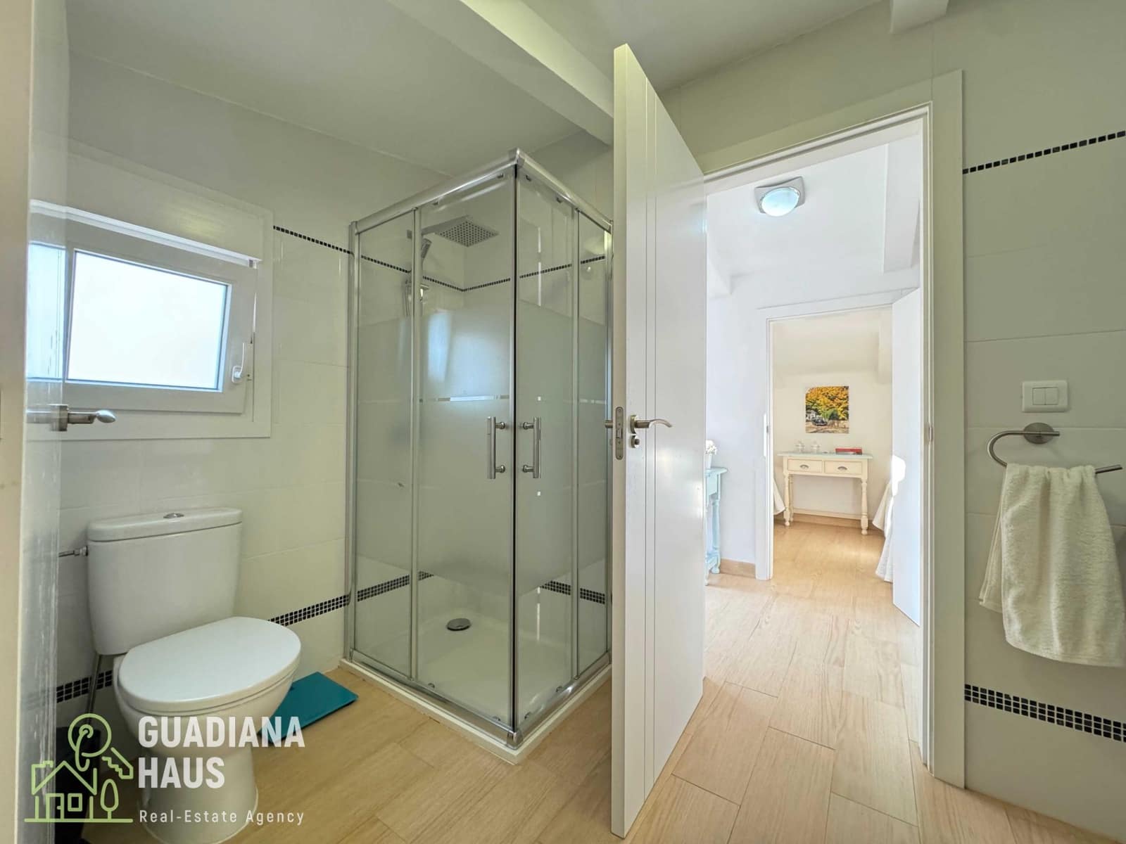 5 sypialnia Apartament na sprzedaż w Isla Canela - 297 000 € (Ref: 10078550)