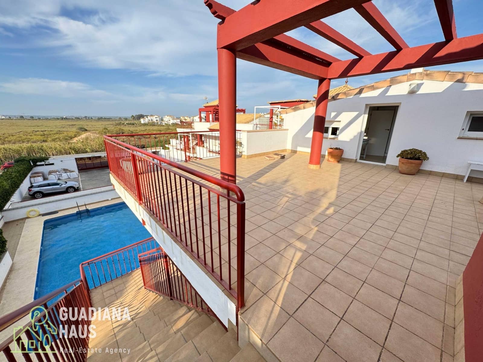 5 sypialnia Apartament na sprzedaż w Isla Canela - 297 000 € (Ref: 10078550)