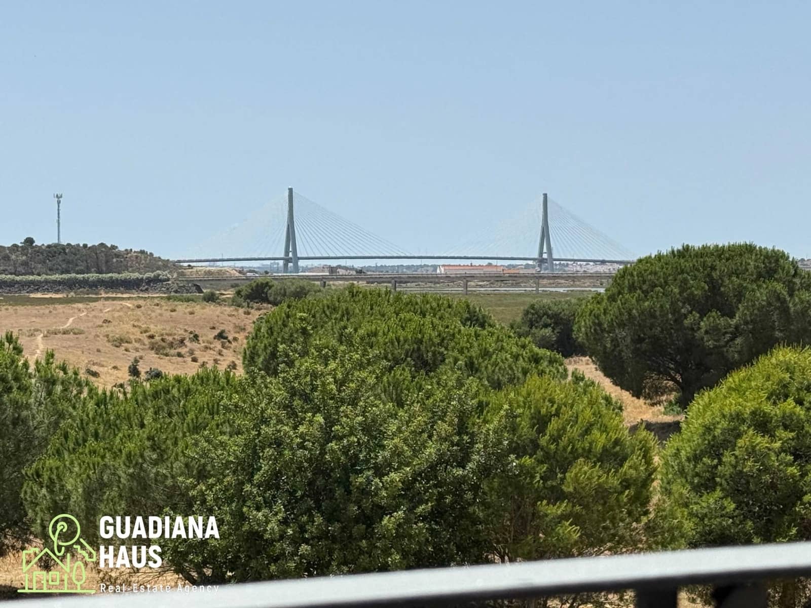 Apartamento de 2 habitaciones en Ayamonte en venta con piscina - 168.500 € (Ref: 10078551)