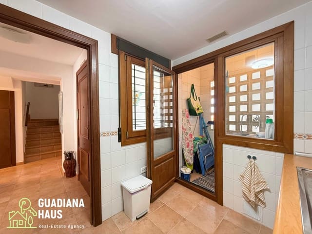 3 slaapkamer Appartement te koop in Ayamonte met zwembad - € 210.000 (Ref: 10078552)