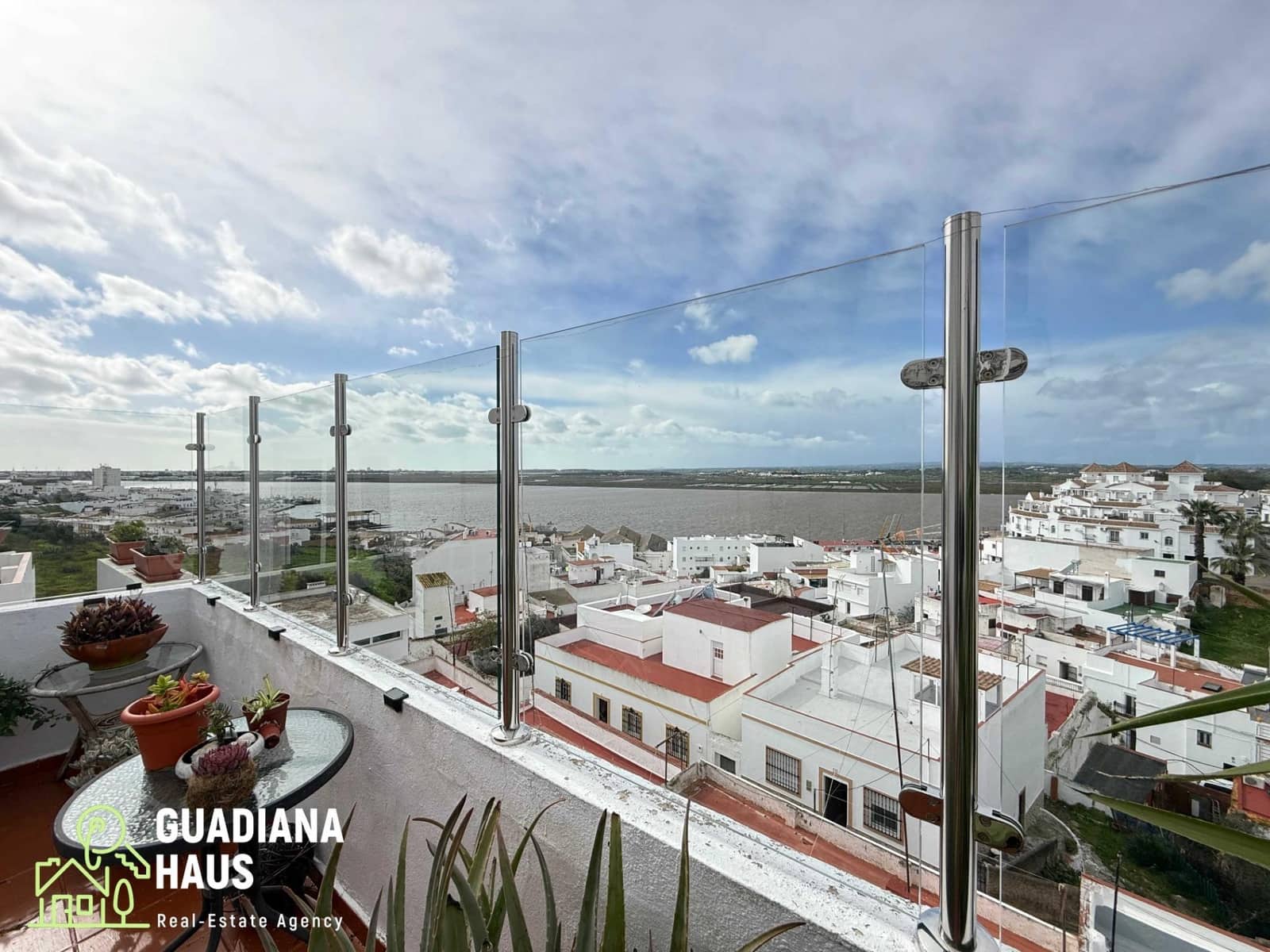 3 bedroom Terraced Villa for sale in Ayamonte - € 264,000 (Ref: 10078554)