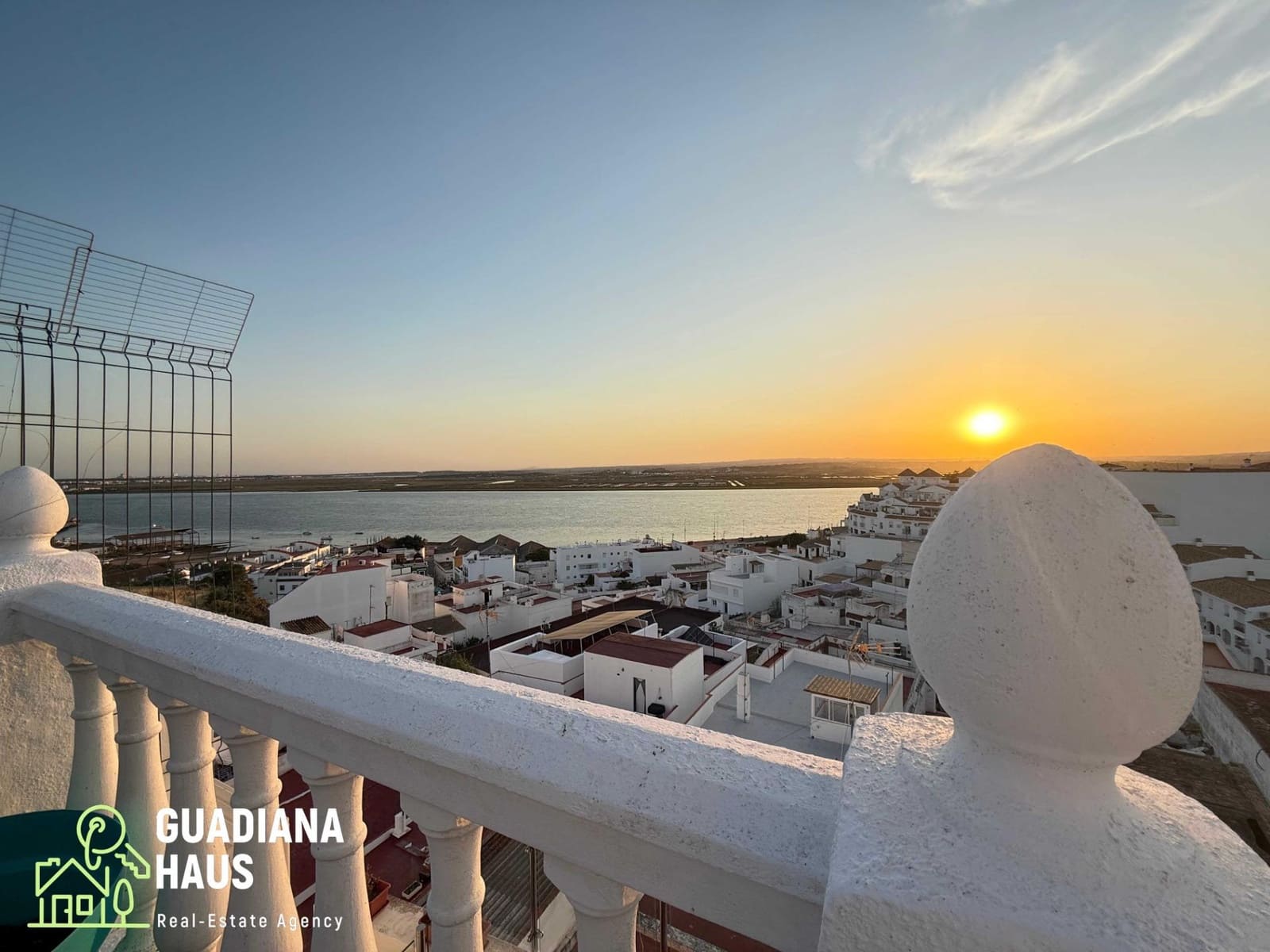 3 bedroom Terraced Villa for sale in Ayamonte - € 264,000 (Ref: 10078554)