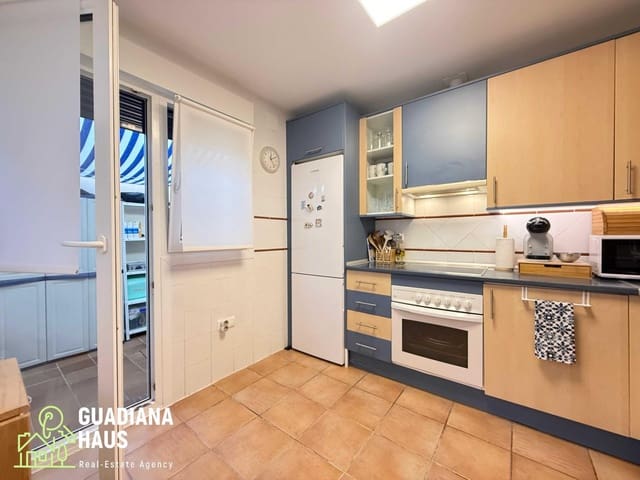 3 quarto Moradia em Banda para venda em Ayamonte com piscina - 294 000 € (Ref: 10078555)