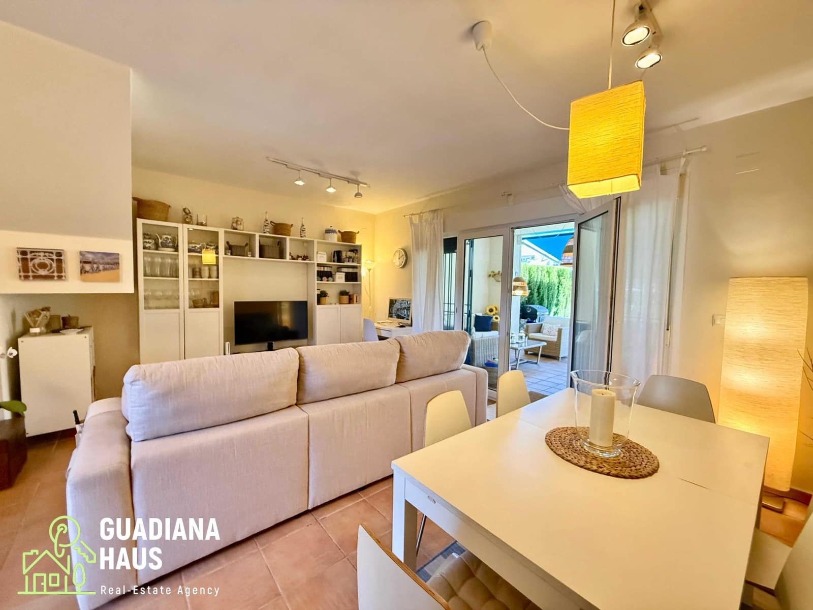 3 quarto Moradia em Banda para venda em Ayamonte com piscina - 294 000 € (Ref: 10078555)