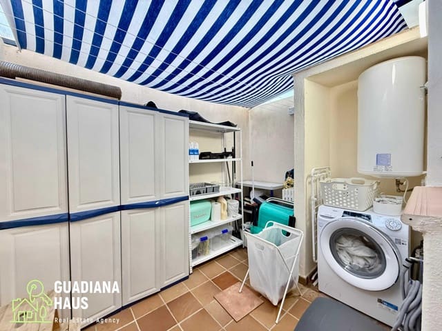 3 quarto Moradia em Banda para venda em Ayamonte com piscina - 294 000 € (Ref: 10078555)