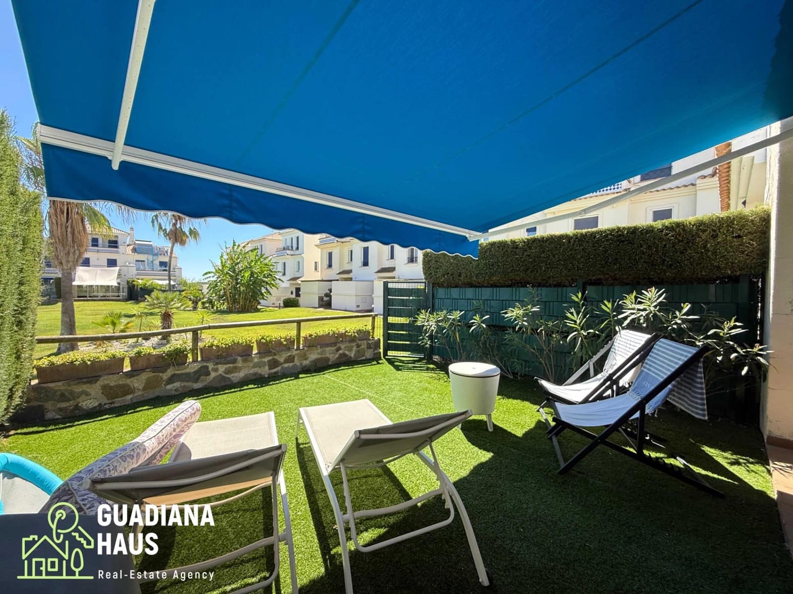 3 quarto Moradia em Banda para venda em Ayamonte com piscina - 294 000 € (Ref: 10078555)