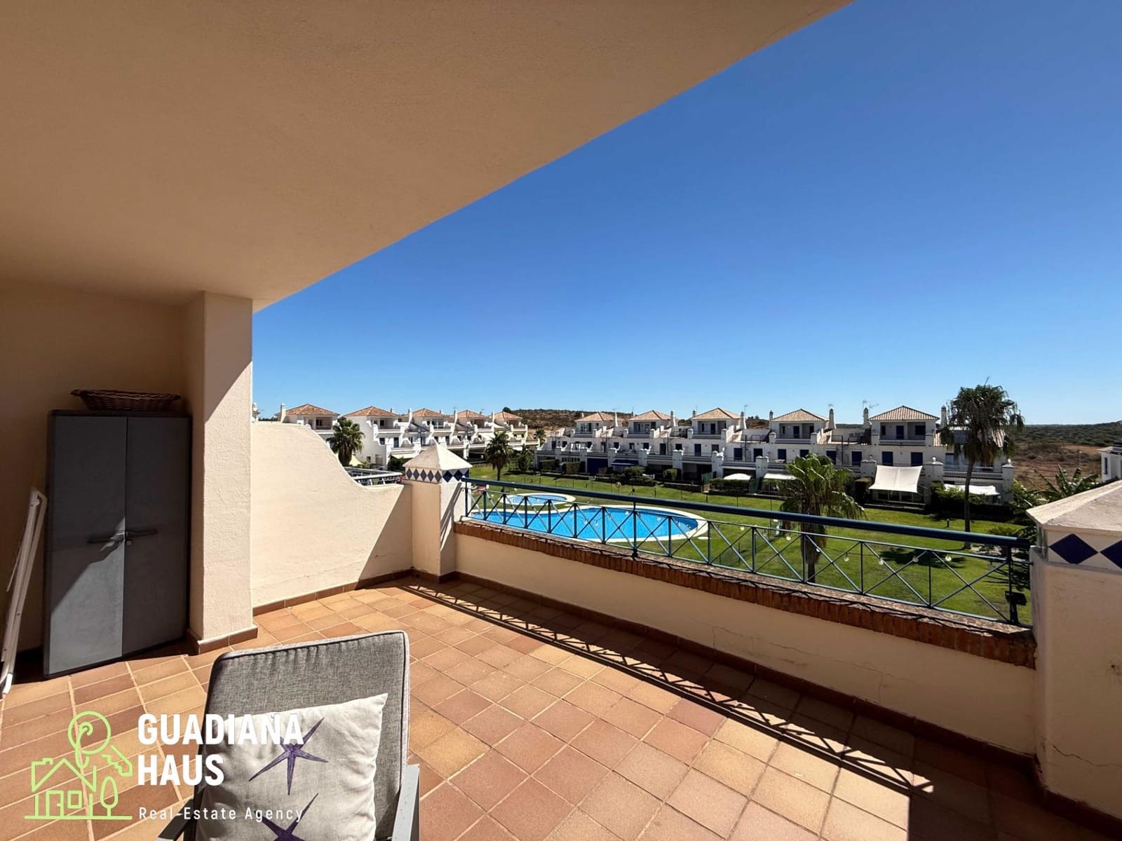 3 quarto Moradia em Banda para venda em Ayamonte com piscina - 294 000 € (Ref: 10078555)