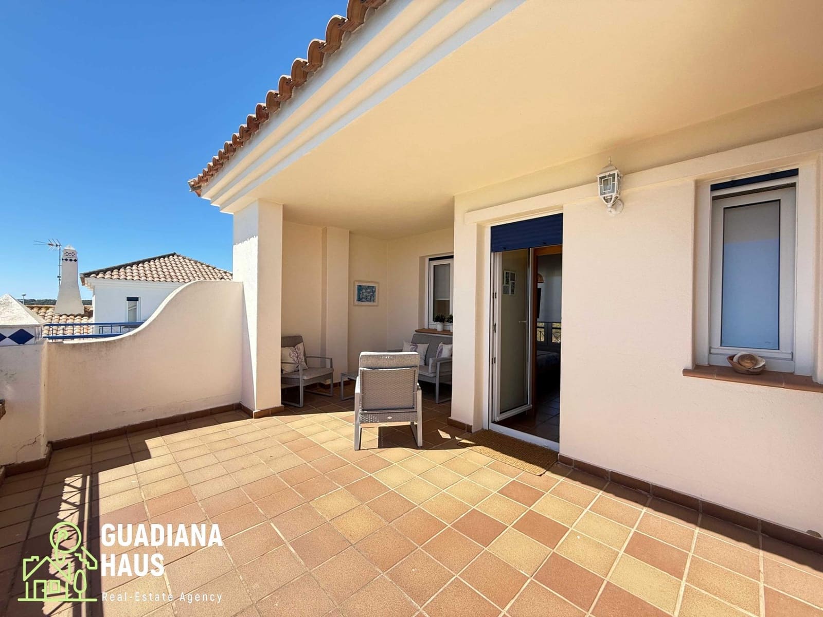 3 quarto Moradia em Banda para venda em Ayamonte com piscina - 294 000 € (Ref: 10078555)
