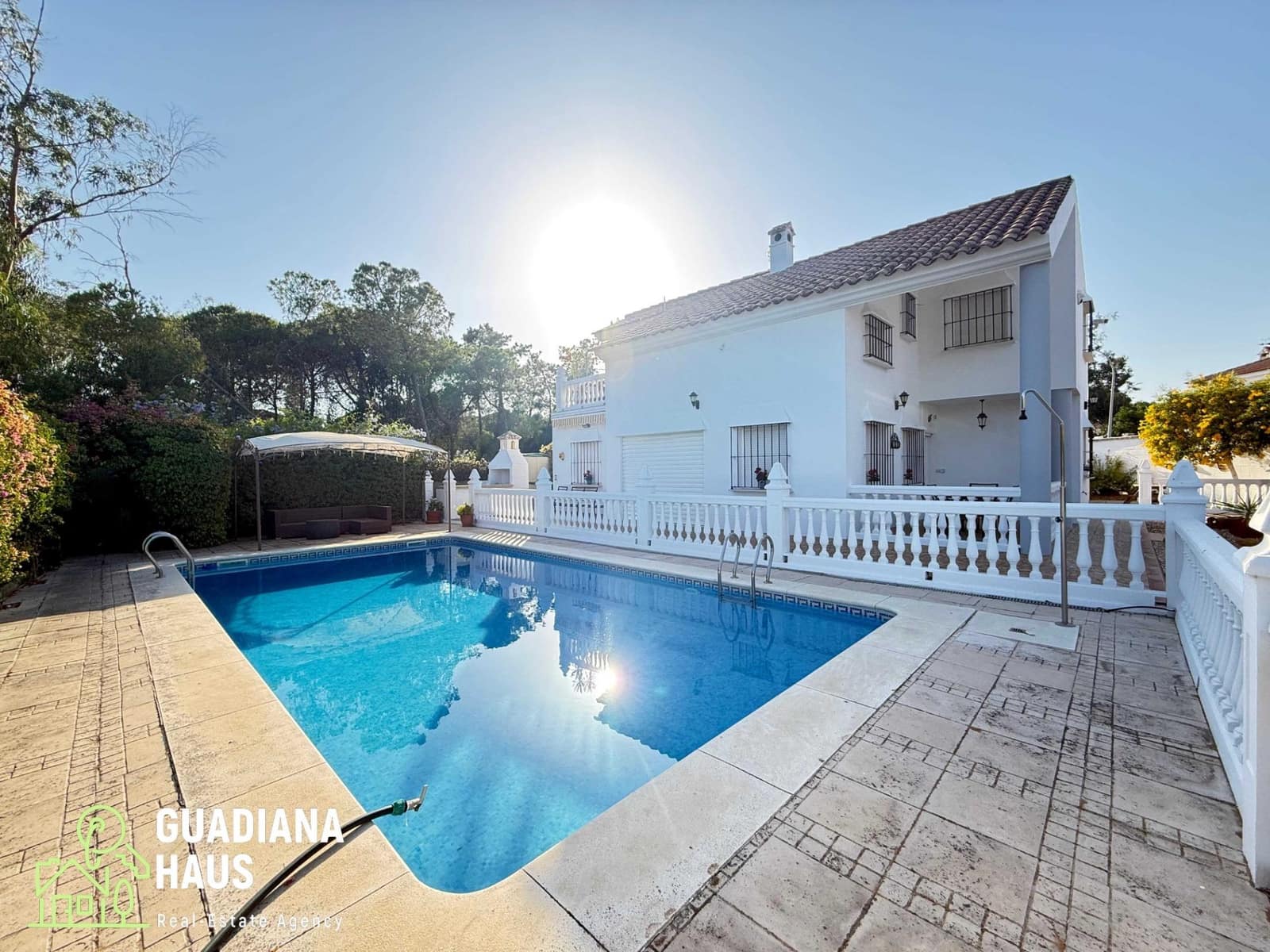 5 slaapkamer Villa te koop in Isla Cristina met zwembad garage - € 499.000 (Ref: 10078558)