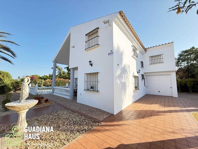 5 slaapkamer Villa te koop in Isla Cristina met zwembad garage - € 499.000 (Ref: 10078558)