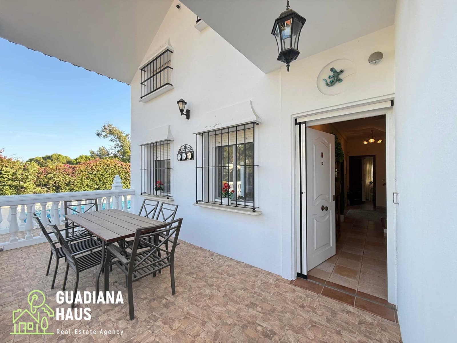 5 slaapkamer Villa te koop in Isla Cristina met zwembad garage - € 499.000 (Ref: 10078558)