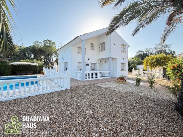 5 slaapkamer Villa te koop in Isla Cristina met zwembad garage - € 499.000 (Ref: 10078558)