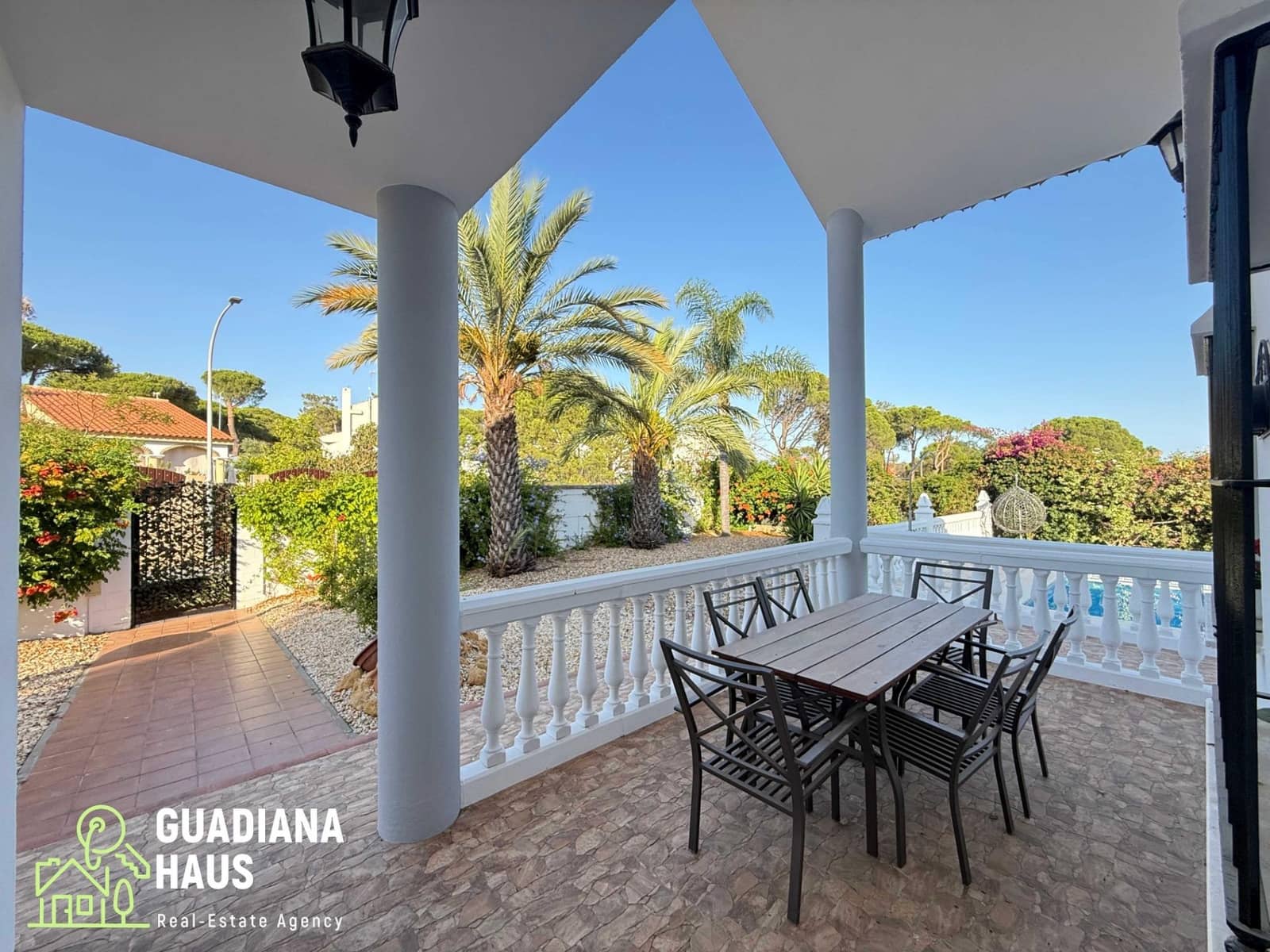 5 slaapkamer Villa te koop in Isla Cristina met zwembad garage - € 499.000 (Ref: 10078558)