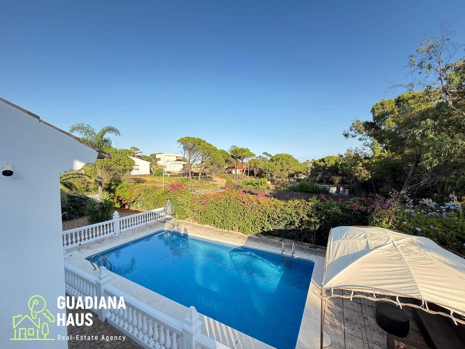 5 slaapkamer Villa te koop in Isla Cristina met zwembad garage - € 499.000 (Ref: 10078558)