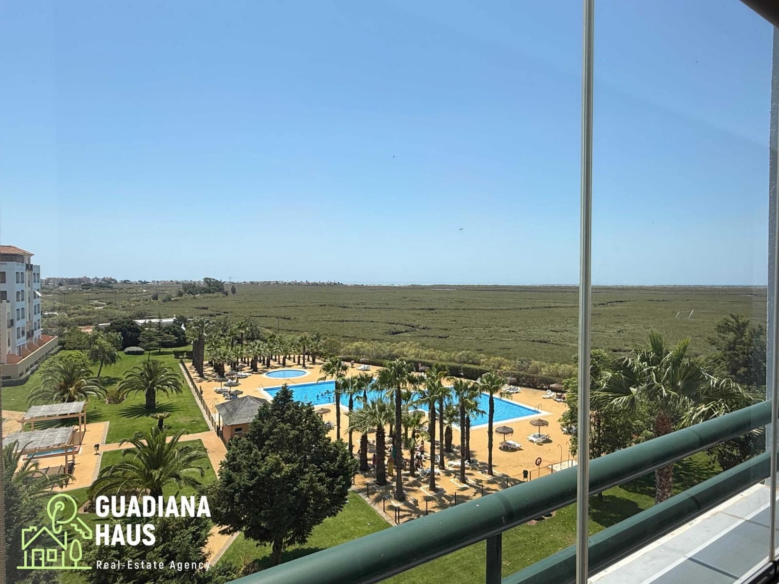 2 sovrum Lägenhet till salu i Isla Canela med pool garage - 325 000 € (Ref: 10078559)