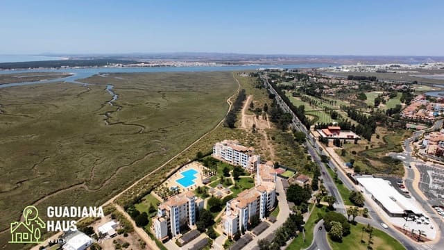 2 sovrum Lägenhet till salu i Isla Canela, Ayamonte med pool garage - 325 000 € (Ref: 10078559)