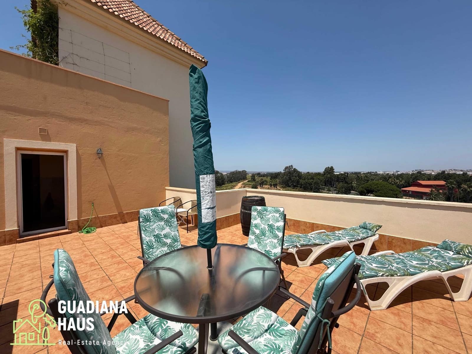 2 sovrum Lägenhet till salu i Isla Canela med pool garage - 325 000 € (Ref: 10078559)