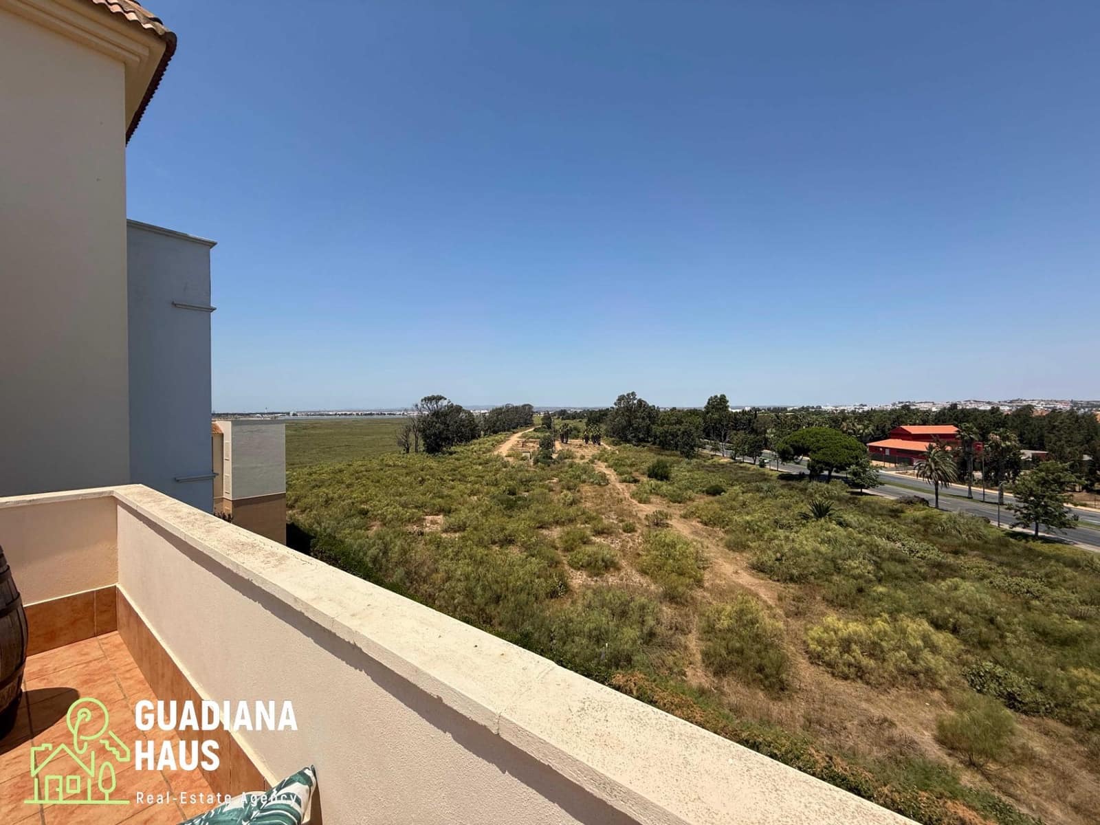 2 sovrum Lägenhet till salu i Isla Canela med pool garage - 325 000 € (Ref: 10078559)