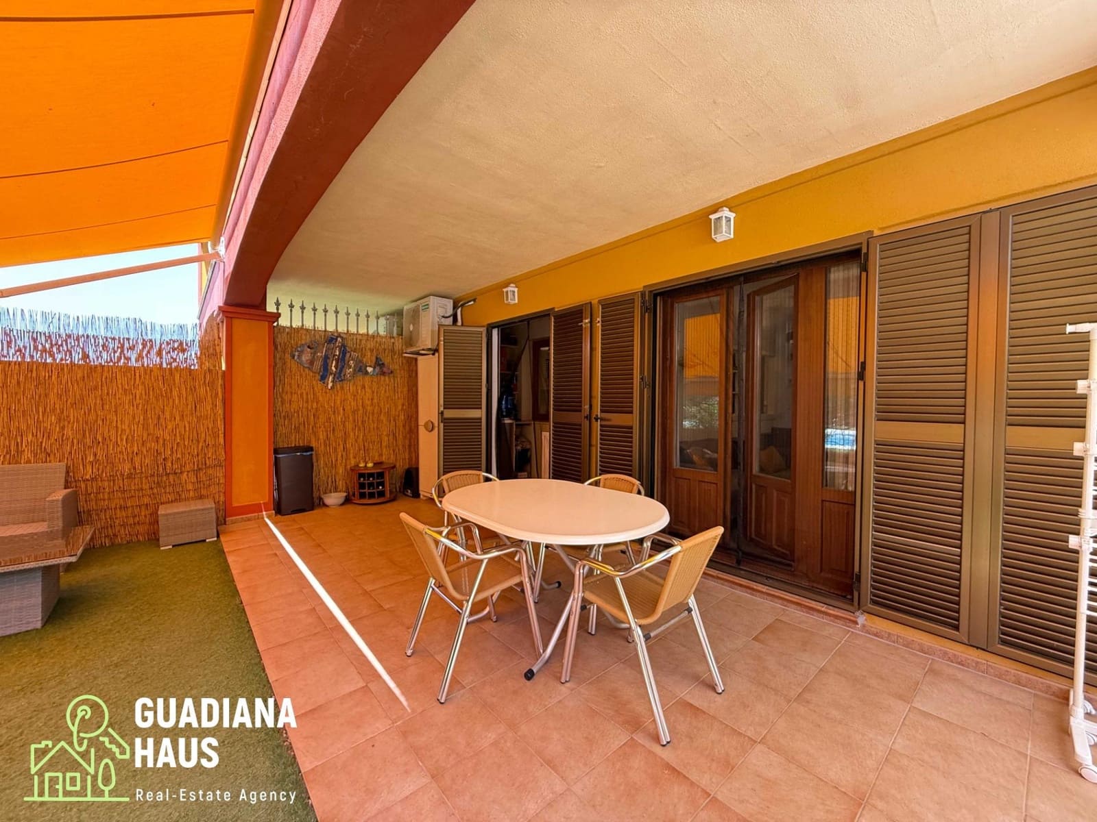 2 sovrum Lägenhet till salu i Ayamonte med pool - 229 000 € (Ref: 10078562)