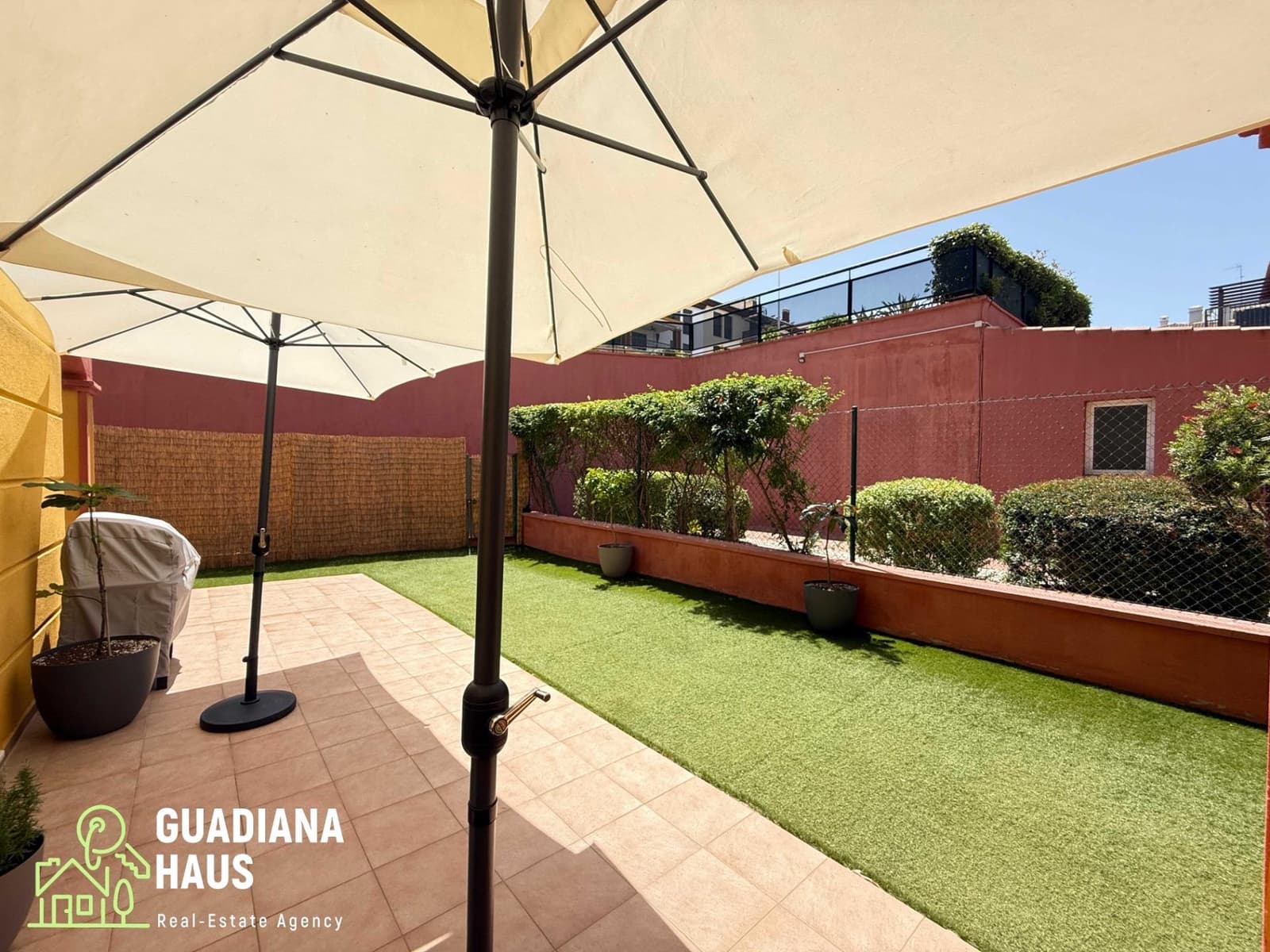 2 sovrum Lägenhet till salu i Ayamonte med pool - 229 000 € (Ref: 10078562)