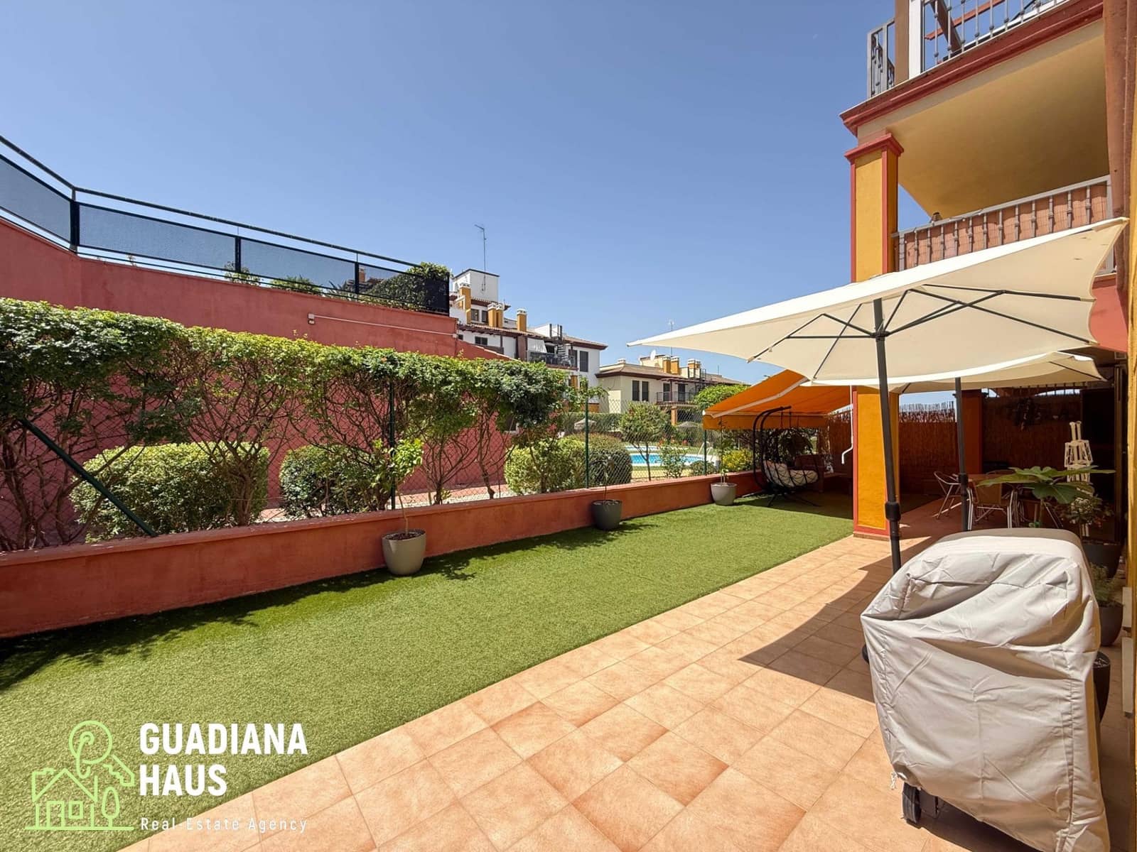 2 sovrum Lägenhet till salu i Ayamonte med pool - 229 000 € (Ref: 10078562)