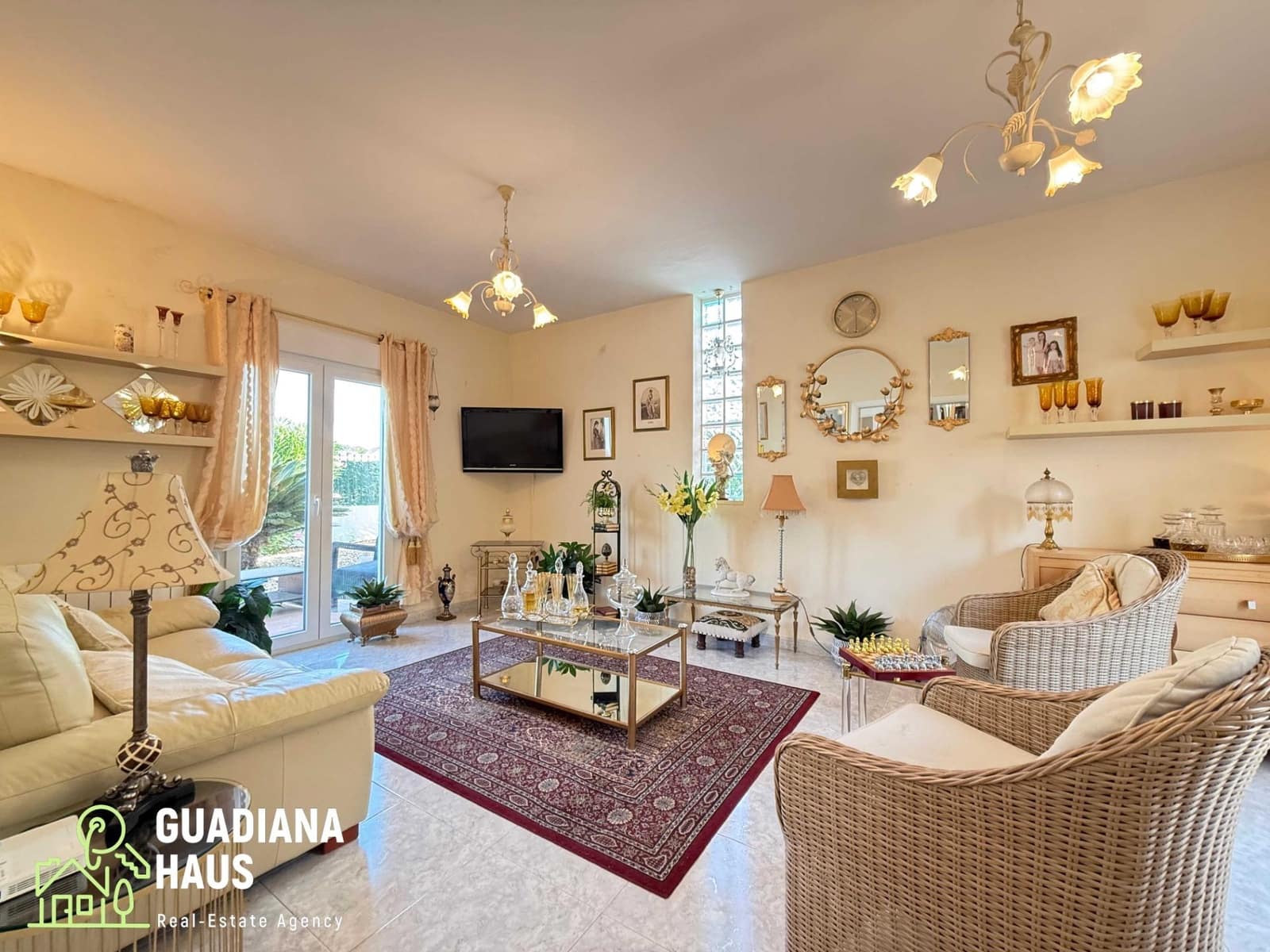 4 Zimmer Villa zu verkaufen in Villablanca mit Pool - 245.000 € (Ref: 10078564)