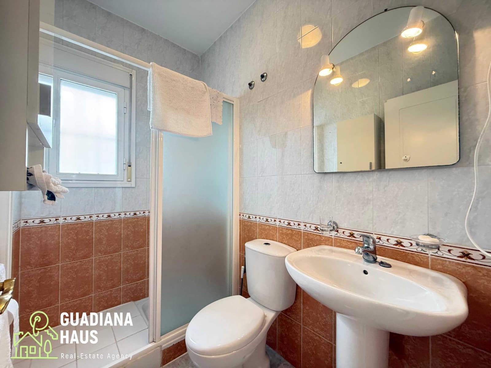 4 Zimmer Villa zu verkaufen in Villablanca mit Pool - 245.000 € (Ref: 10078564)