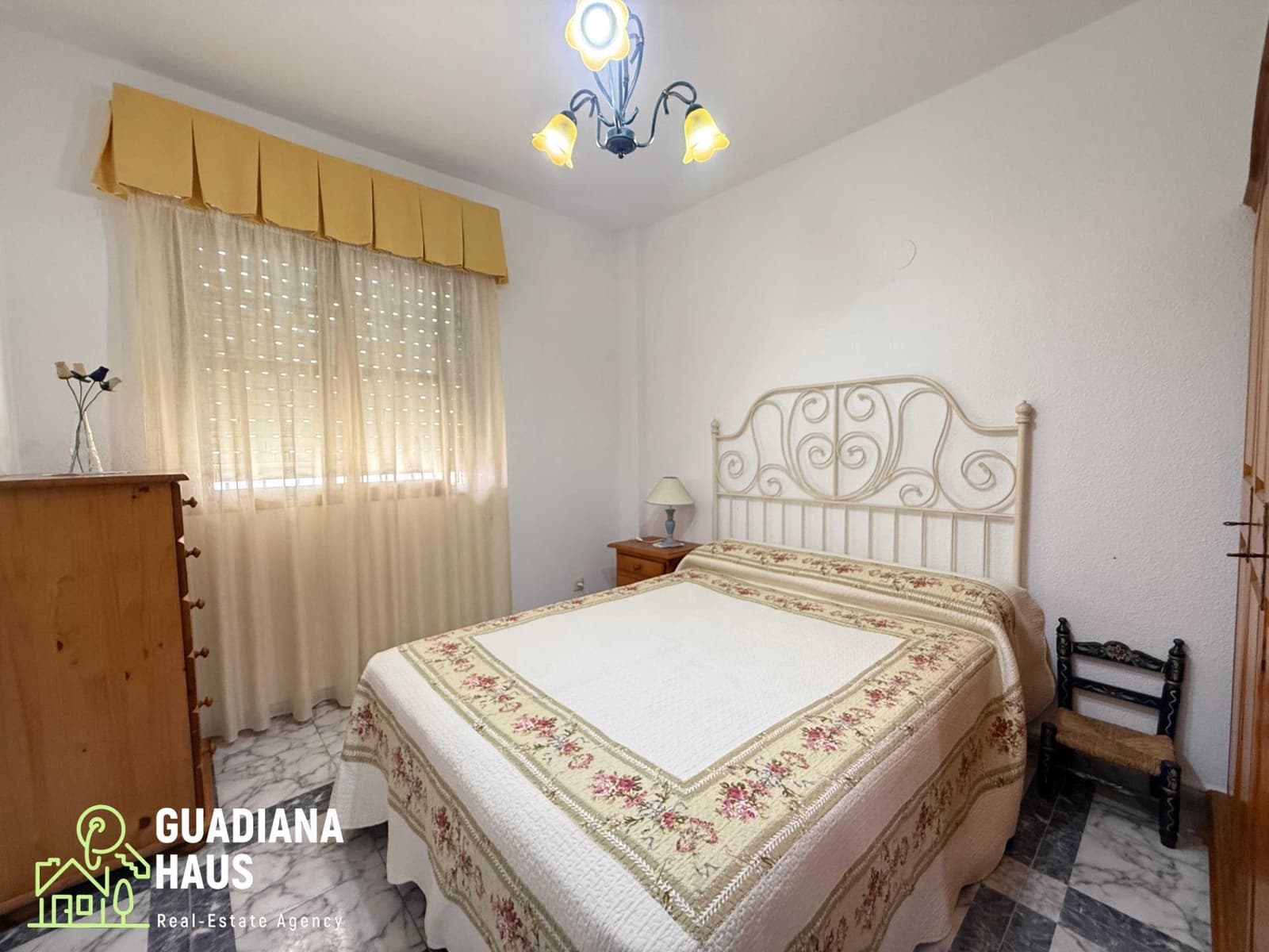 3 soveværelse Lejlighed til salg i Ayamonte med garage - € 219.000 (Ref: 10078565)