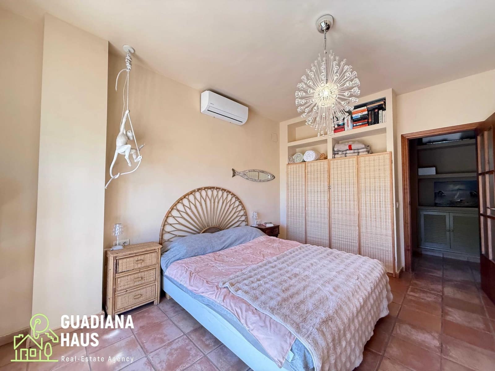 5 soverom Villa til salgs i Isla Canela med svømmebasseng - € 699 000 (Ref: 10078566)