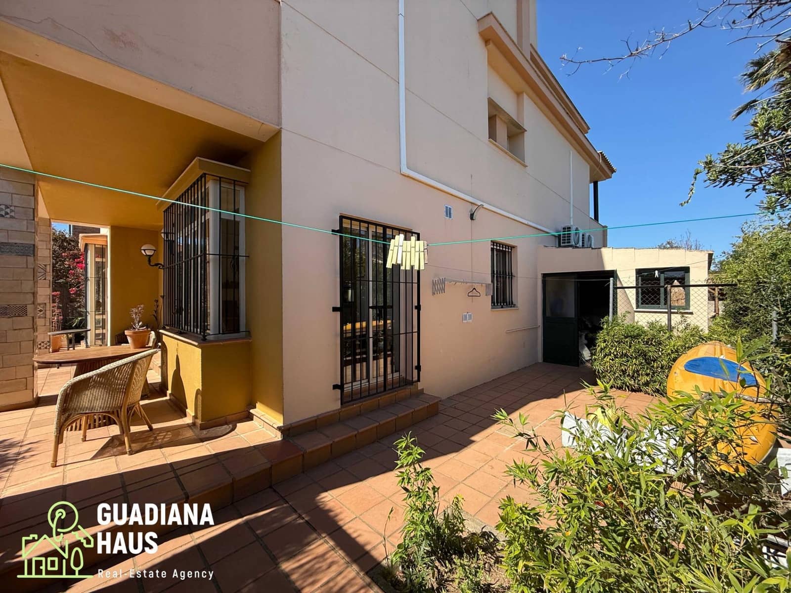 5 soverom Villa til salgs i Isla Canela med svømmebasseng - € 699 000 (Ref: 10078566)