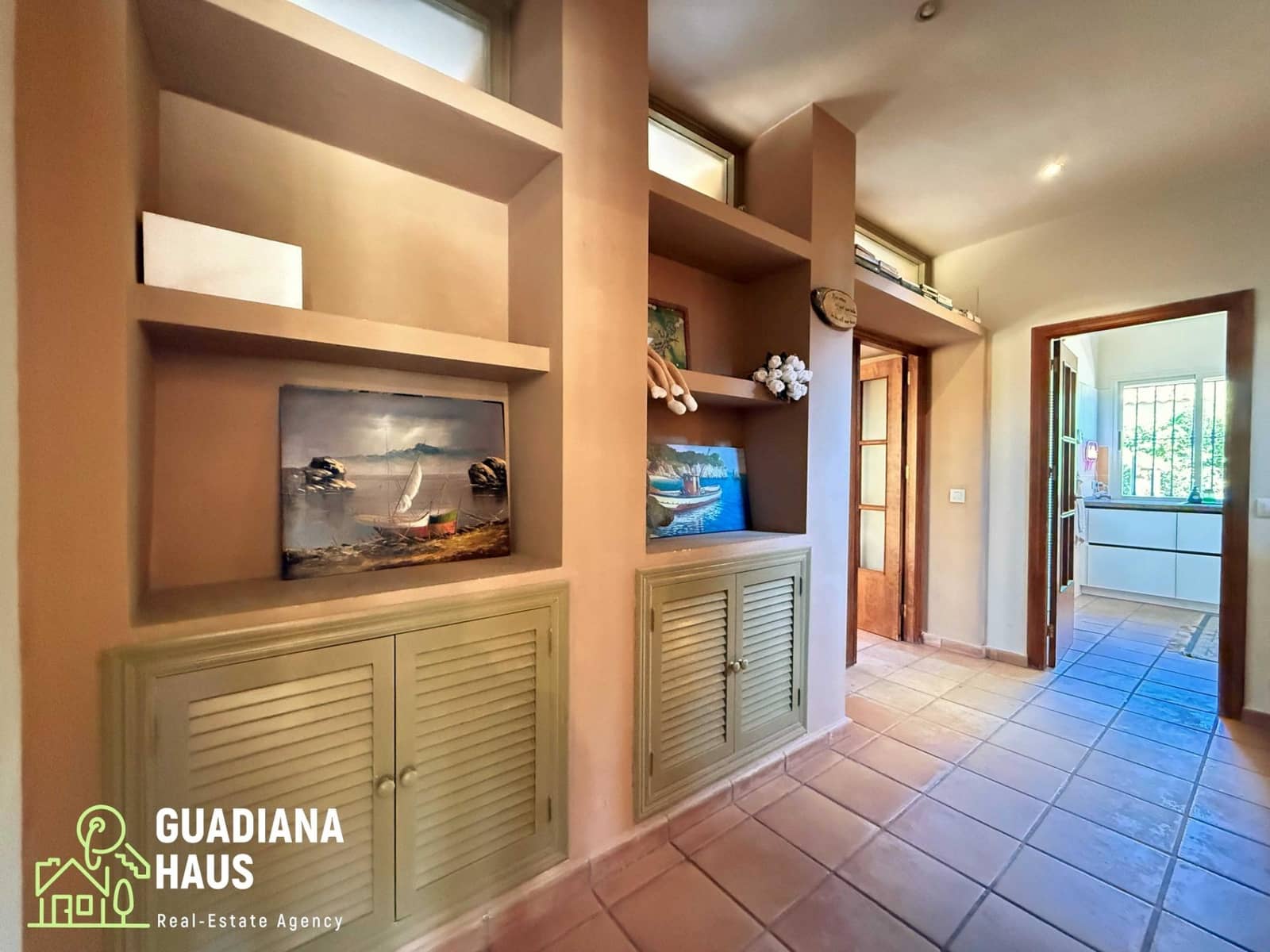 5 soverom Villa til salgs i Isla Canela med svømmebasseng - € 699 000 (Ref: 10078566)