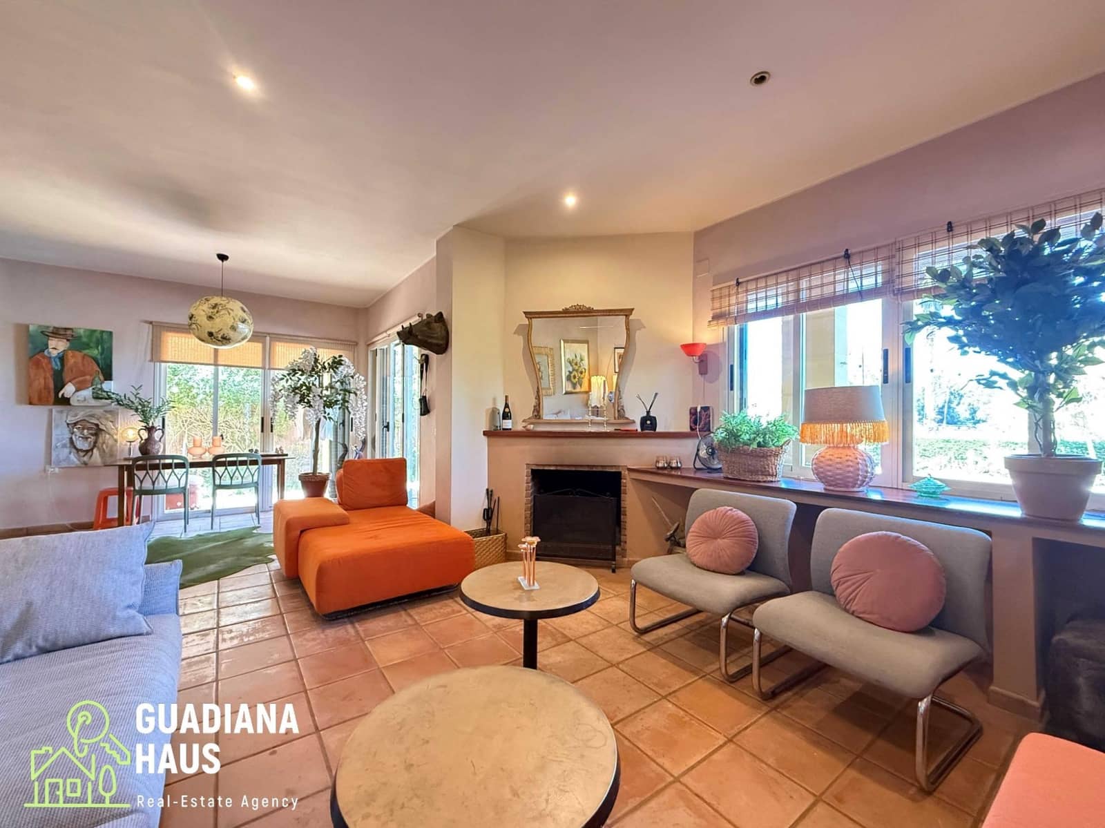5 soverom Villa til salgs i Isla Canela med svømmebasseng - € 699 000 (Ref: 10078566)