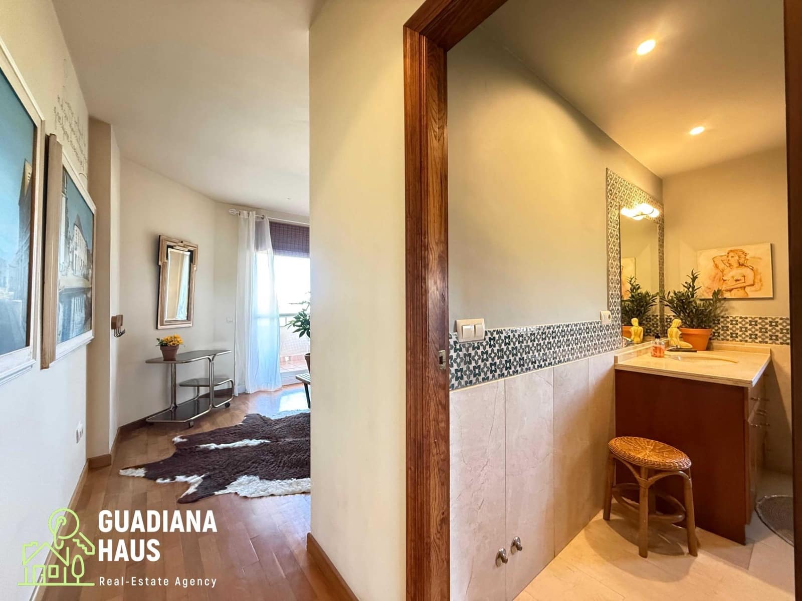 5 soverom Villa til salgs i Isla Canela med svømmebasseng - € 699 000 (Ref: 10078566)