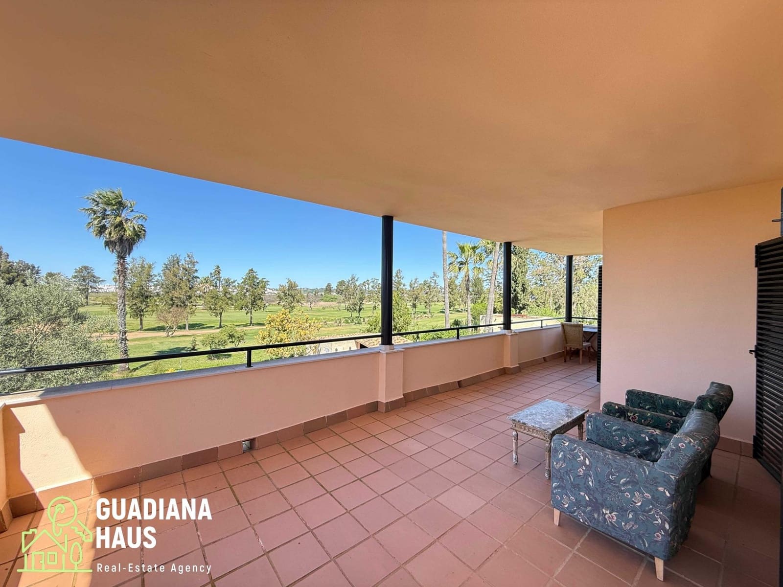 5 soverom Villa til salgs i Isla Canela med svømmebasseng - € 699 000 (Ref: 10078566)