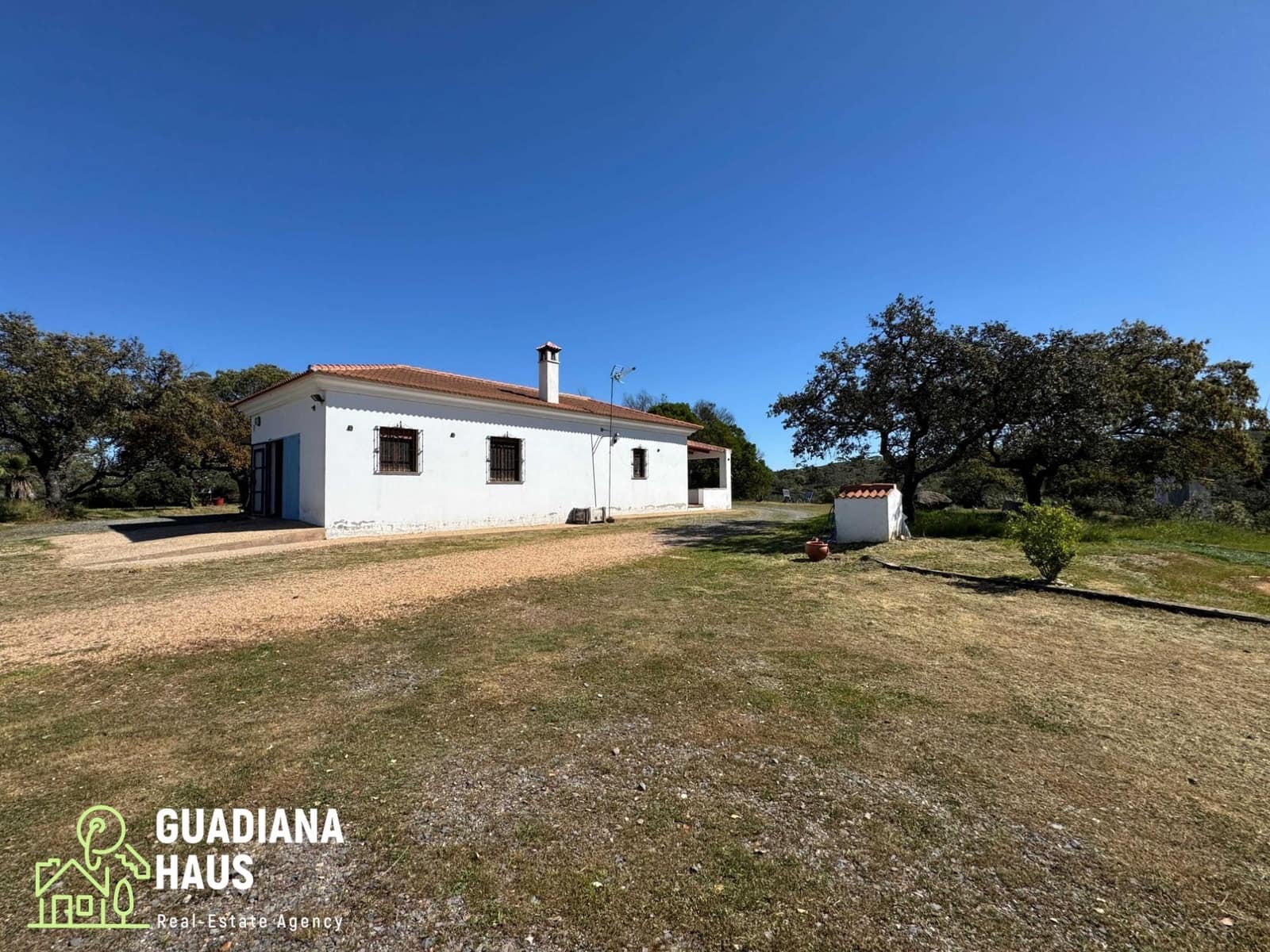 2 sypialnia Finka/Dom wiejski na sprzedaż w San Silvestre de Guzman - 259 000 € (Ref: 10078567)