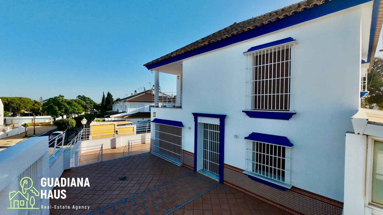 5 quarto Moradia para venda em Urbasur com piscina garagem - 1 010 000 € (Ref: 10078574)