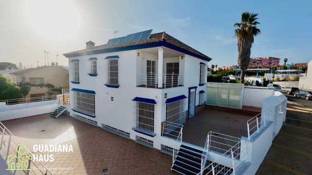 5 quarto Moradia para venda em Urbasur, Isla Cristina com piscina garagem - 1 010 000 € (Ref: 10078574)
