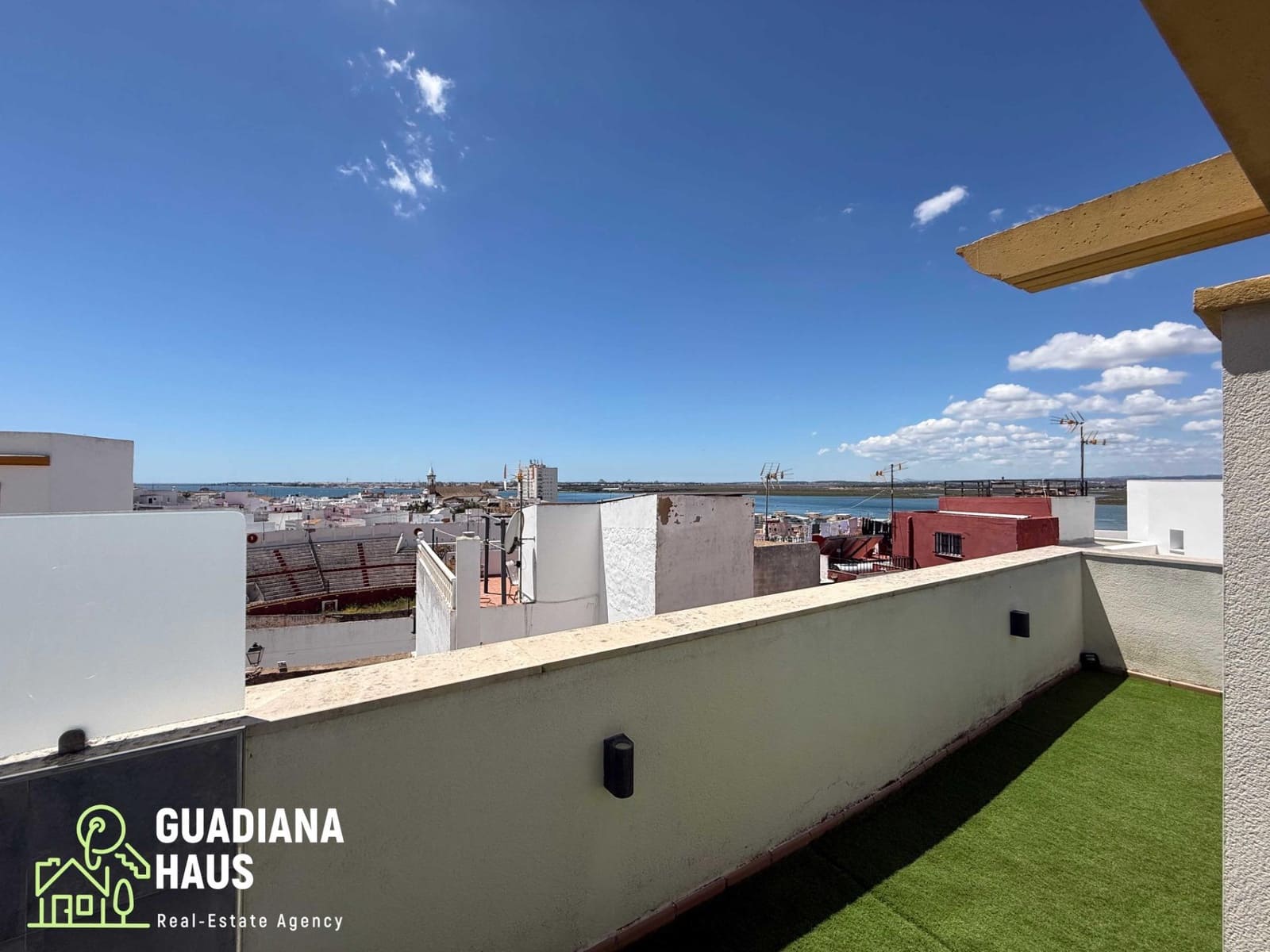 2 soveværelse Lejlighed til salg i Ayamonte - € 185.000 (Ref: 10078575)