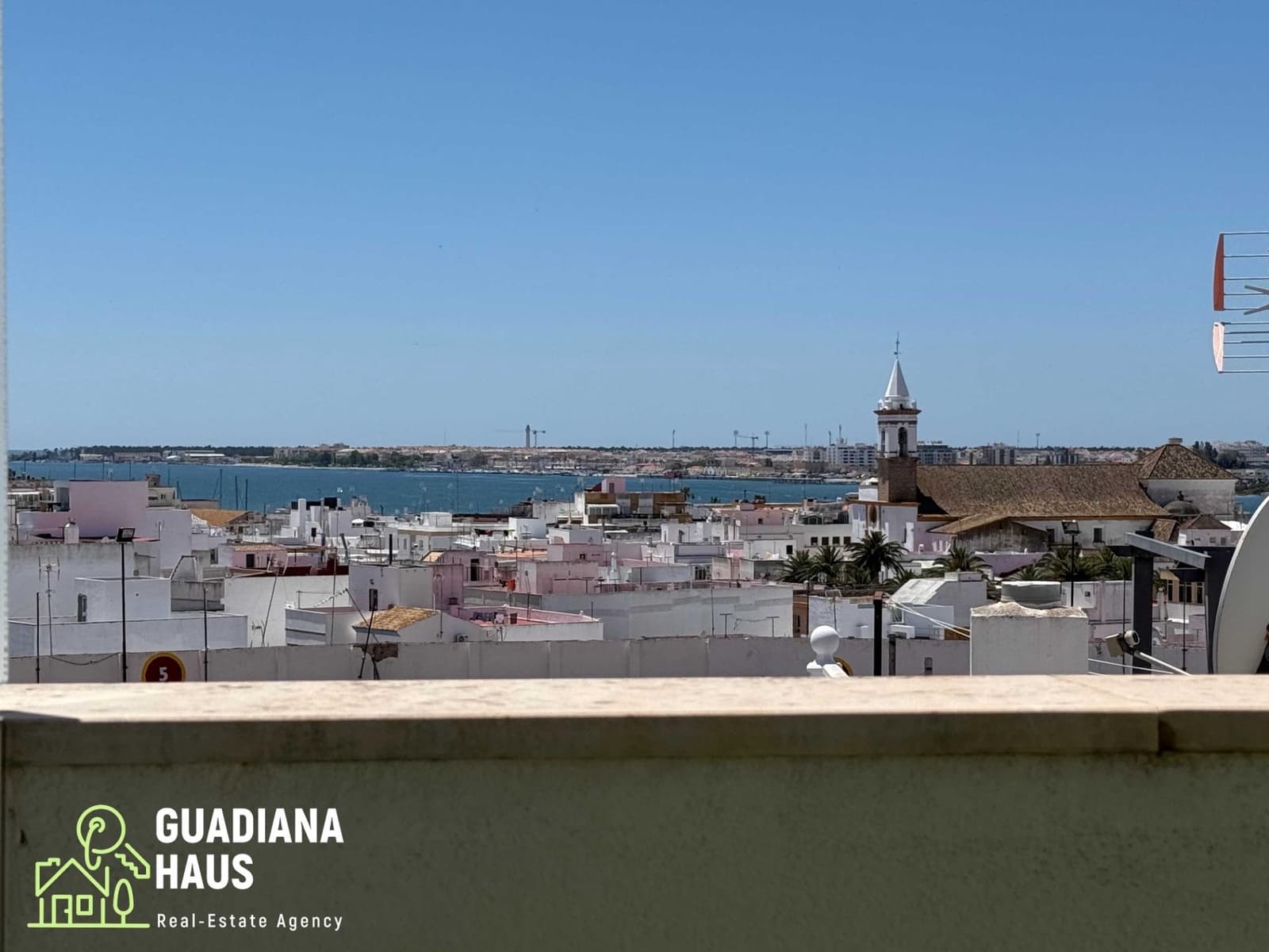 2 soveværelse Lejlighed til salg i Ayamonte - € 185.000 (Ref: 10078575)