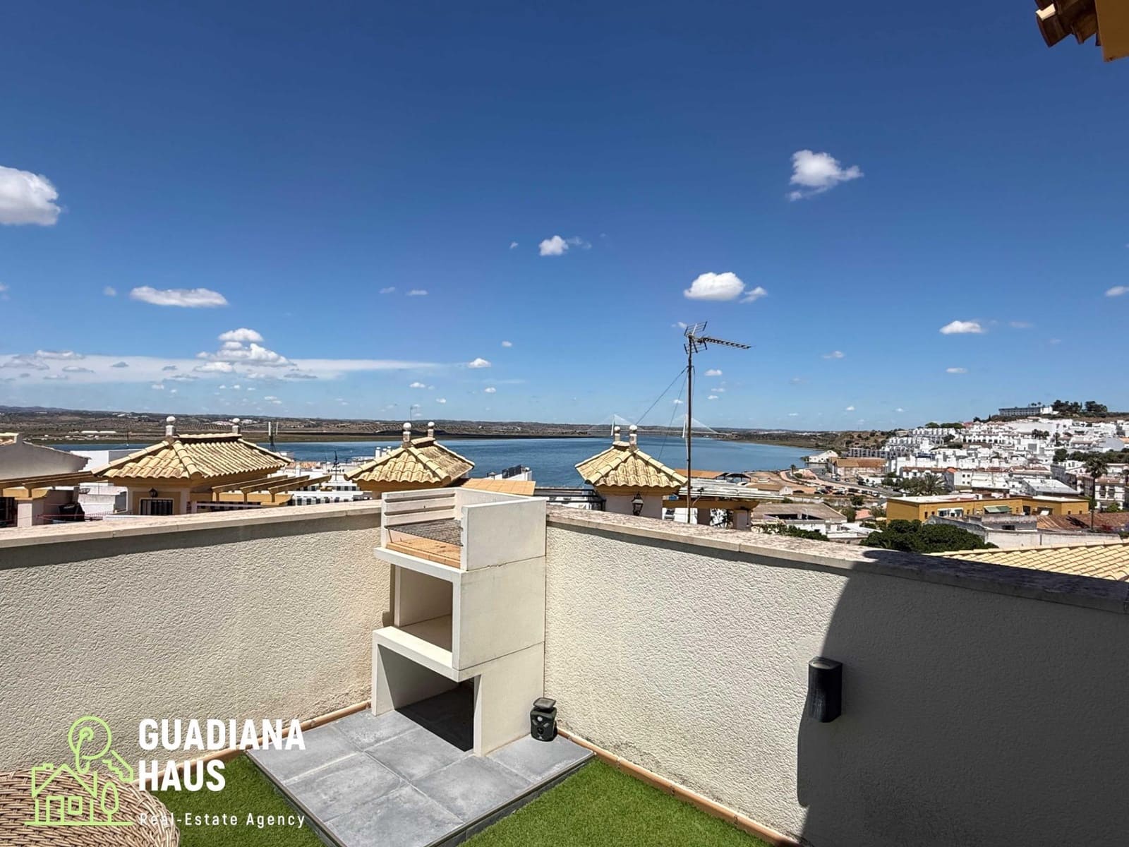 2 soveværelse Lejlighed til salg i Ayamonte - € 185.000 (Ref: 10078575)