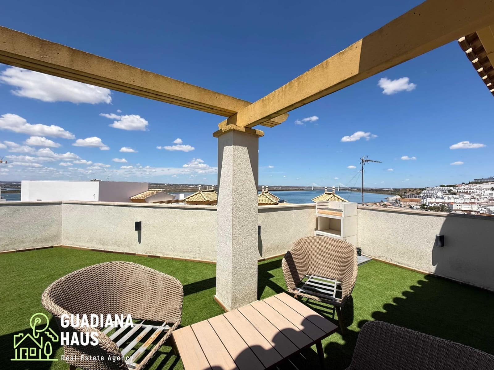 2 soveværelse Lejlighed til salg i Ayamonte - € 185.000 (Ref: 10078575)