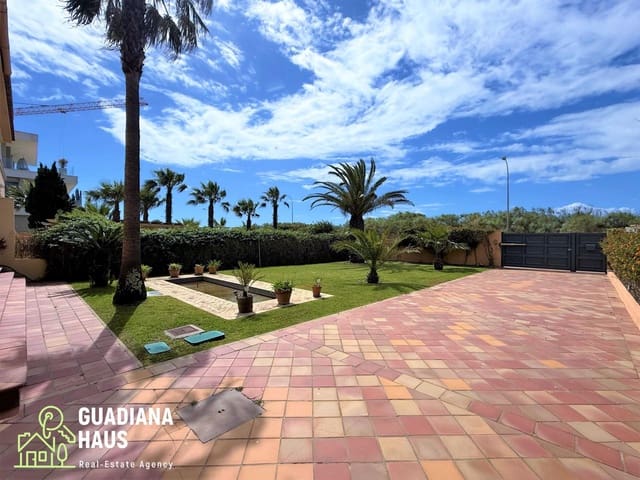 4 soveværelse Semi-Rækkehus til salg i Isla Canela, Ayamonte - € 1.435.000 (Ref: 10078577)