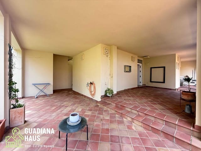 4 soveværelse Semi-Rækkehus til salg i Isla Canela, Ayamonte - € 1.435.000 (Ref: 10078577)