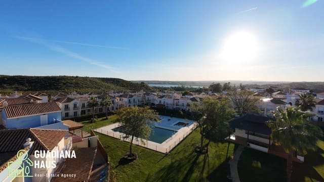 2 makuuhuone Rivitalo myytävänä paikassa Ayamonte mukana uima-altaan - 195 000 € (Ref: 10078578)
