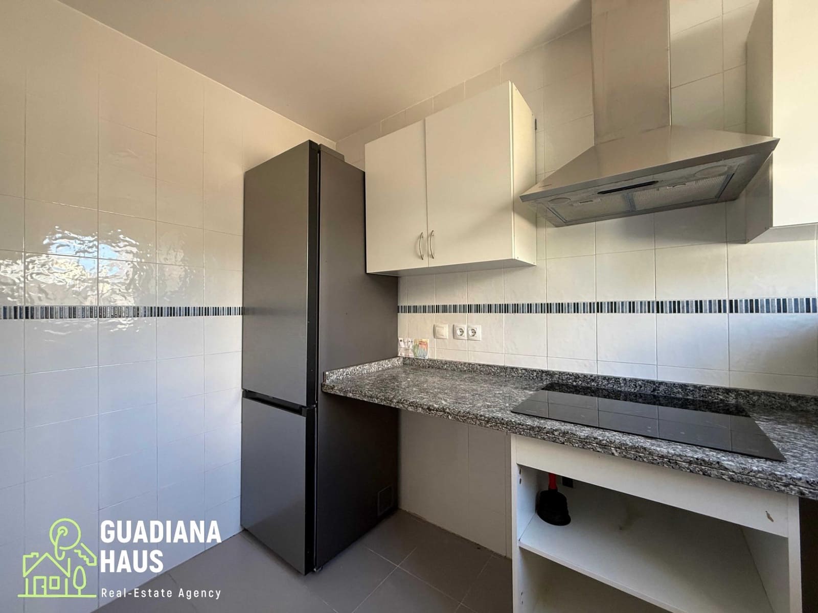 2 makuuhuone Rivitalo myytävänä paikassa Ayamonte mukana uima-altaan - 195 000 € (Ref: 10078578)
