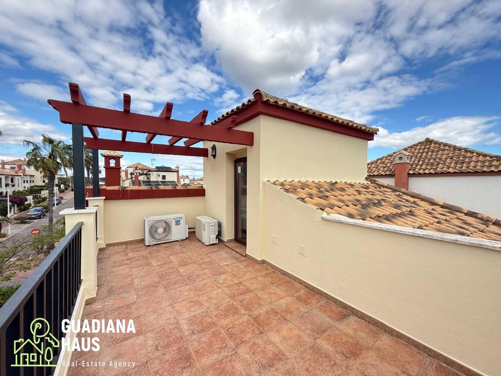 3 soveværelse Rækkehus til salg i Ayamonte med swimmingpool - € 259.000 (Ref: 10078583)
