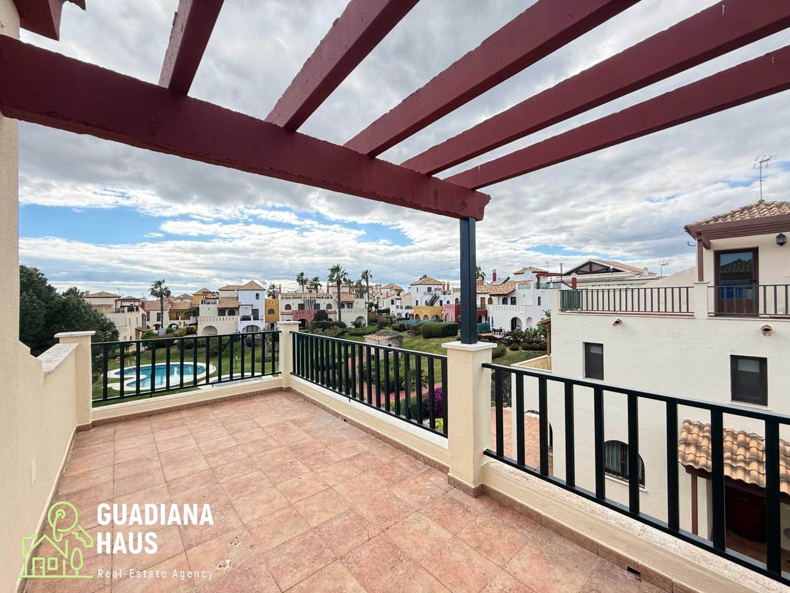 3 soveværelse Rækkehus til salg i Ayamonte med swimmingpool - € 259.000 (Ref: 10078583)