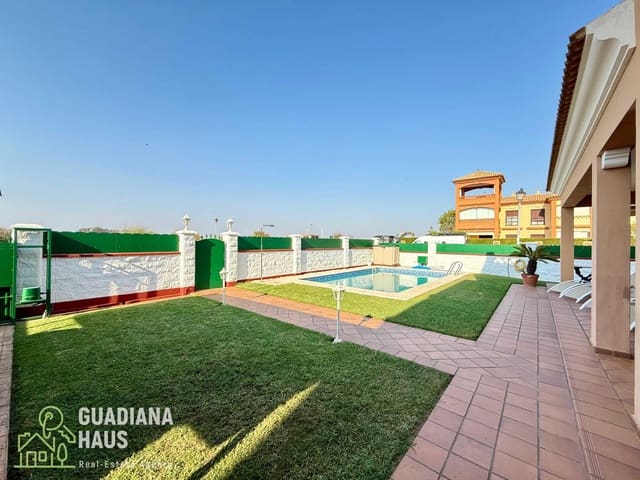 5 soveværelse Villa til salg i Isla Canela, Ayamonte med swimmingpool - € 549.000 (Ref: 10078586)