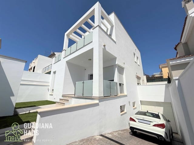 4 sovrum Villa till salu i Ayamonte med garage - 450 000 € (Ref: 10078589)