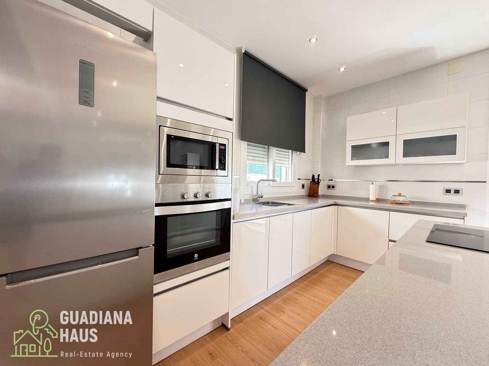 4 sovrum Villa till salu i Ayamonte med garage - 450 000 € (Ref: 10078589)